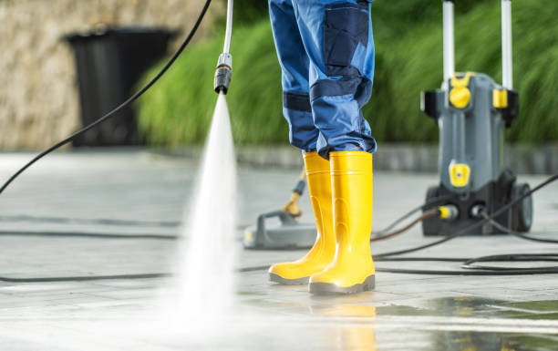 Best Concrete Pressure Washing  in Lees Summit, MO