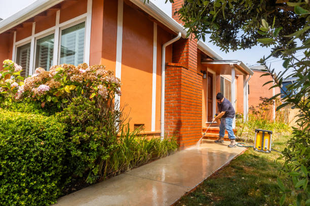 Best Deck Pressure Washing  in Lees Summit, MO